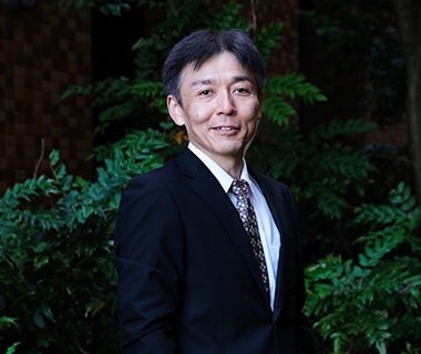 新谷 隆史