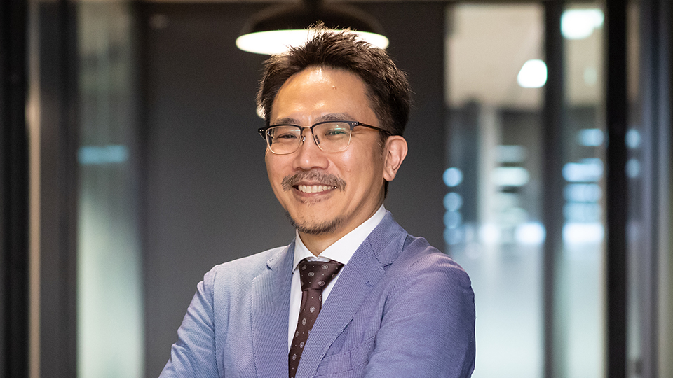 「自分のペースで着実に」50代からの学位取得とAIスキル習得へ
